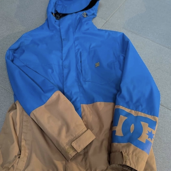 DC Other - DC Blue and Tan Hooded Jacket